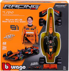 Image of Toy Playsets. Product name - Bburago 2024 Race Model Kit F1 McLaren MCL38 #81 Piastri with Helmet 1:24 in colour by brand - Toymate