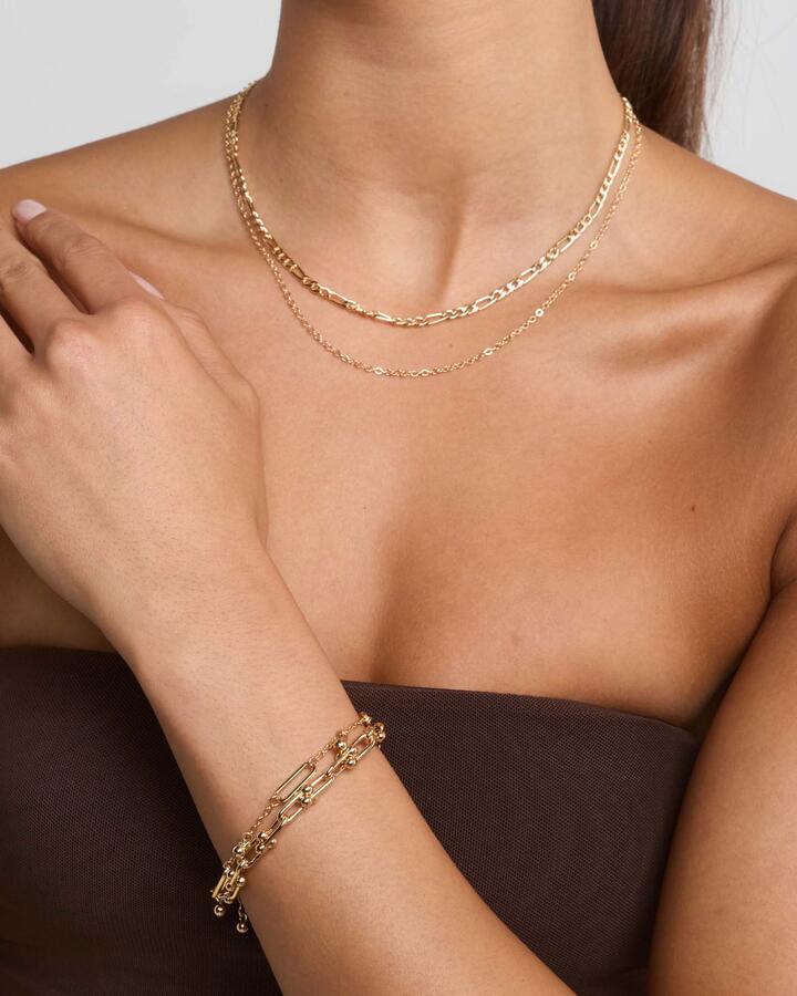 Image of Bracelets. Productname: Bracelet - Casey Metallic in Metallic colour by brand - Novo
