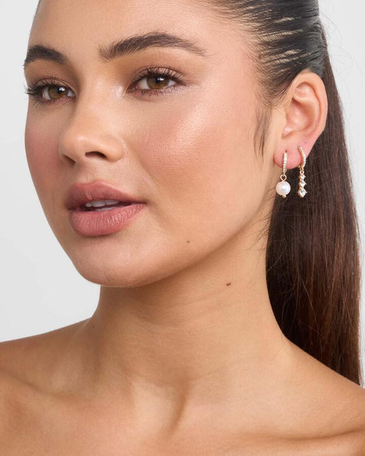 Image of Earrings. Productname: Earring - Dawsey Pack: Metallic - Women's Earrings in Metallic colour by brand - Novo