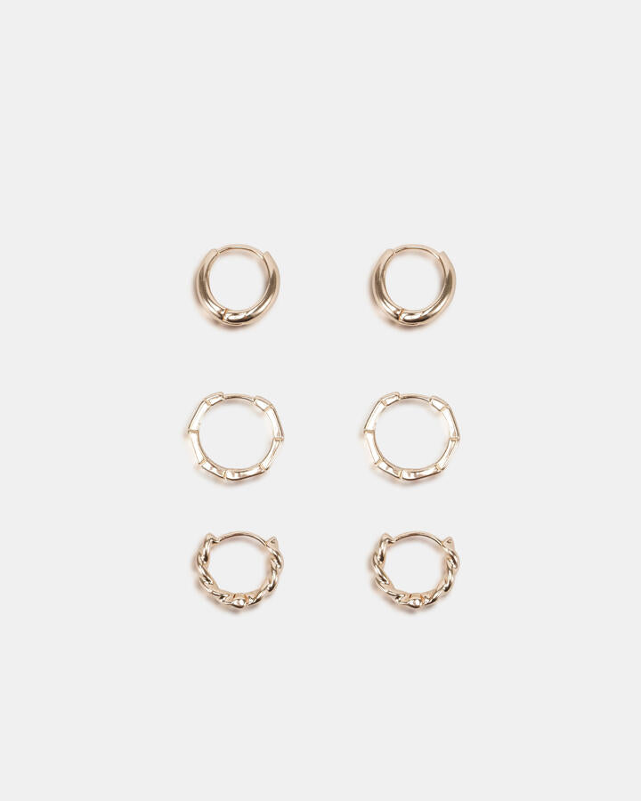 Image of Earrings. Productname: Earring - Xinia Pack: Metallic - Women's Earrings in Metallic colour by brand - Novo