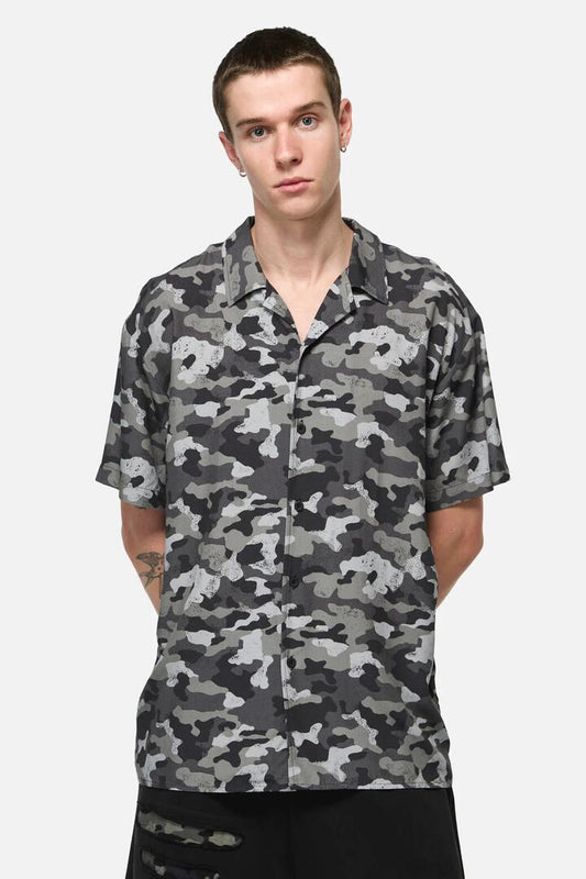 Image of Shirts. Productname: Disruptive Camo SS Shirt in Grey colour by brand - Dangerfield
