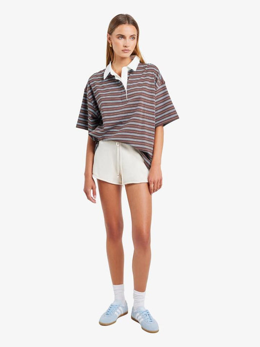 Image of a model wearing Shorts. Productname: LIIDO Dani Relaxed Shorts in Canvas colour by brand - LIIDO