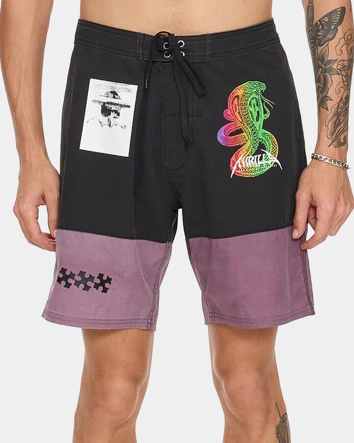 Image of Swimwear. Productname: thrills - Mens It'S In The Card Boardshorts - Black - in Black colour by brand - thrills