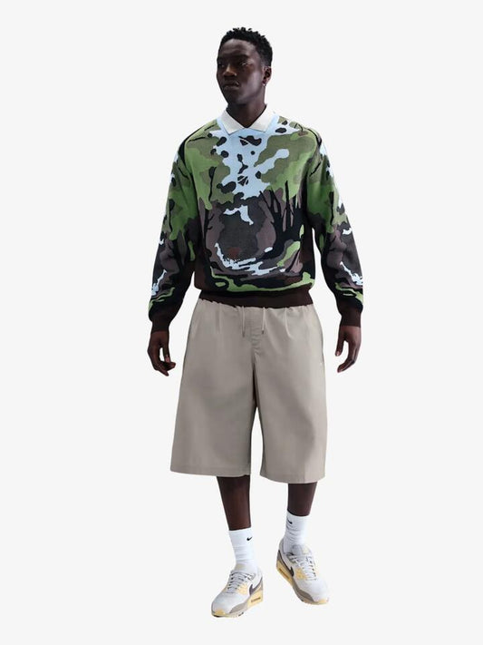 Image of a model wearing Shorts. Productname: Nike Men's Nike Club Seoul Short in College Grey/College Grey colour by brand - Nike