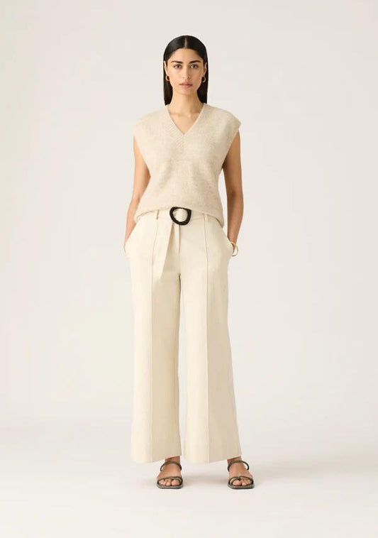 Image of a model wearing Pants. Productname: Lis Wide Leg Pants in Ivory colour by brand - MOS The Label