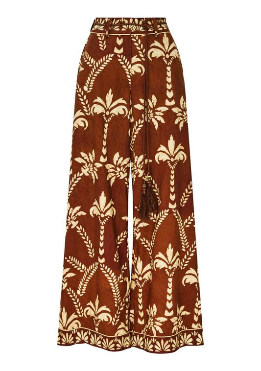 Image of a model wearing Pants. Productname: Deia Print Pants | MOS The Label in Deia Print colour by brand - MOS The Label