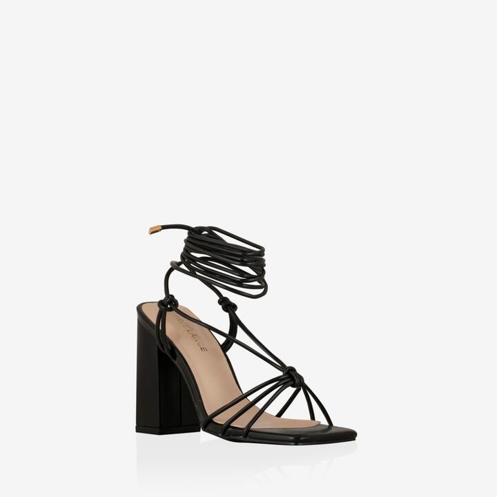 Image of Others. Productname: Crew Black in Black colour by brand - Novo