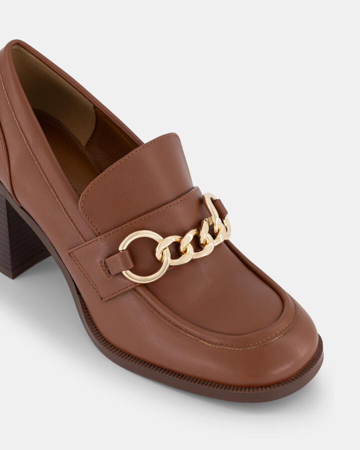 Image of Others. Productname: Beau: Brandy in Brandy colour by brand - Novo
