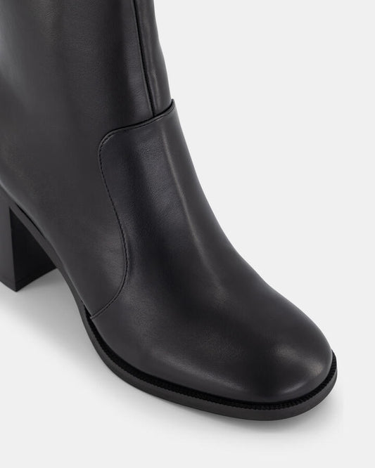 Image of Others. Productname: Blossom: Black in Black colour by brand - Novo
