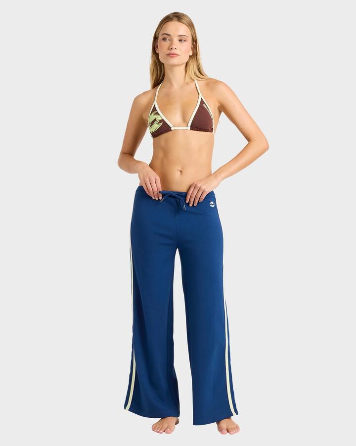 Image of a model wearing Pants. Product name - Billabong Womens Dig It Knitted Pants Ink in Ink colour by brand - Billabong