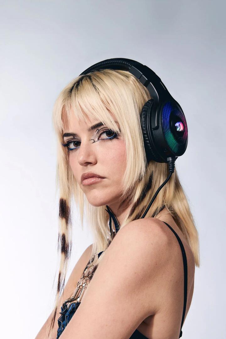Image of Headsets. Product name - Redragon H350 Pandora Black RGB Surround Sound Detachable Mic Gaming Headset in Black colour by brand - REDRAGON