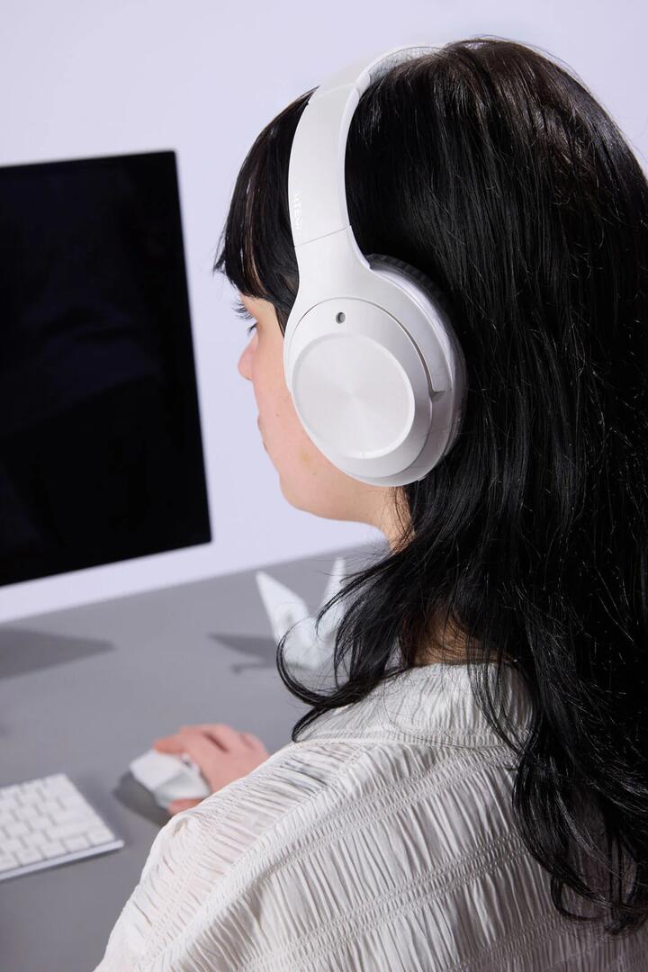 Image of Others. Productname: A4Tech BH200 White Dual-Mode Wireless Headphones in White colour by brand - A4Tech