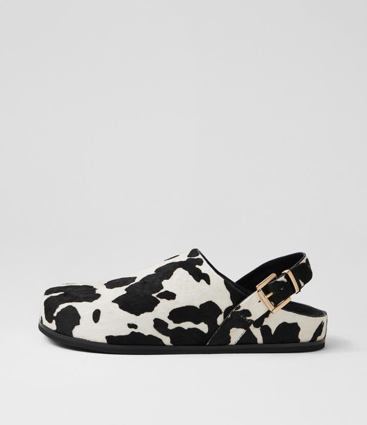 Image of Shoes. Productname: Vumina Black Cow Pony Flat Shoes in Black Cow colour by brand - MOLLINI