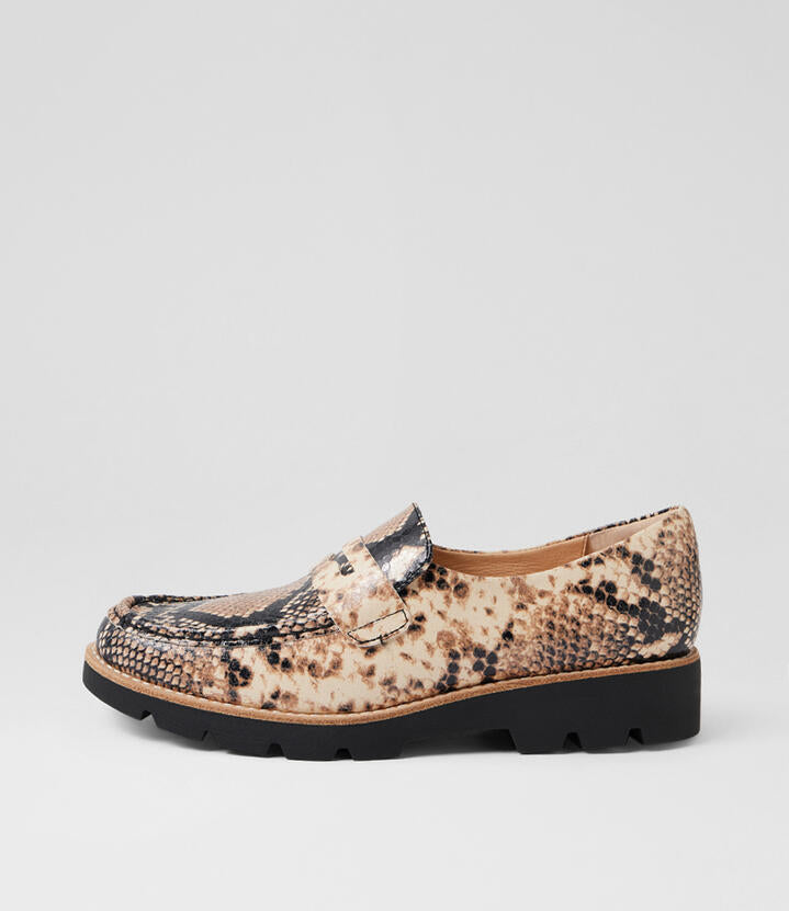 Image of Flats. Productname: Dorky Black Caramel Leather Loafers in Blk&Caramel-Black Sole colour by brand - MIDAS