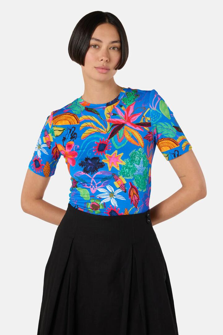 Image of a model wearing Tops. Productname: Papaya Palm Tee in Print colour by brand - Gorman