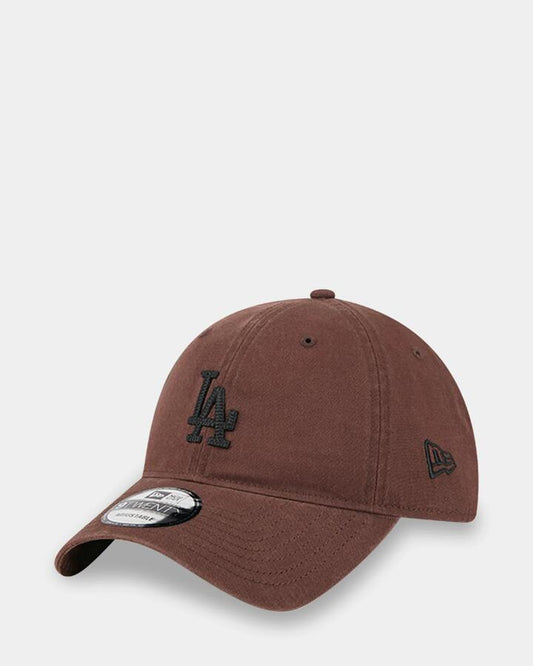 Image of Hats. Product name - New Era 9Twenty Los Angeles Dodgers Cap Brown in Brown colour by brand - New Era