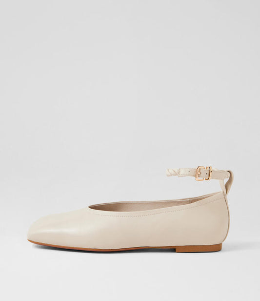 Image of Shoes. Productname: Booste Cream Leather Ballet Flats in Cream colour by brand - MOLLINI