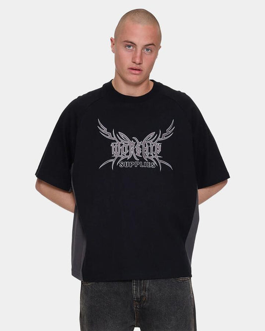 Image of T-Shirts. Productname: worship Mens Trudge Cropped Raglan T-Shirt Black - in Black colour by brand - Worship