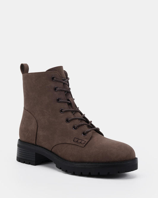 Image of Boots. Productname: Darrell: Espresso Nubuck - Women's Boot Low-mid Heel in Espresso Nubuck colour by brand - Novo