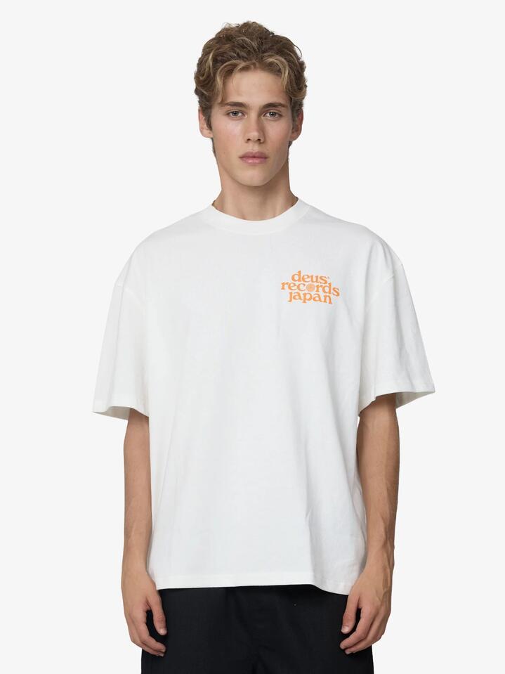 Image of T-Shirts. Productname: Deus Reverse Strata Tee in Vintage White colour by brand - Deus