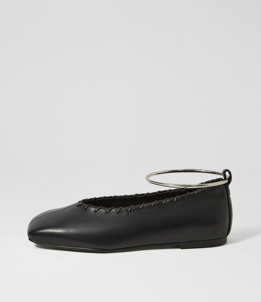 Image of Shoes. Productname: Bayse Black Leather Ballet Flats in Black colour by brand - MOLLINI
