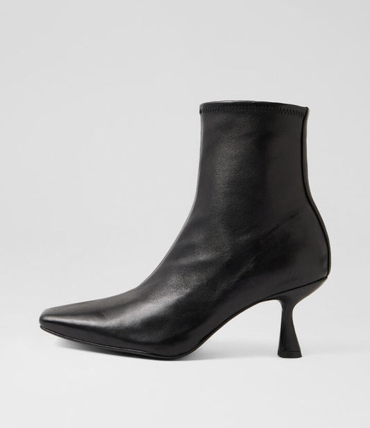 Image of Boots. Productname: Luciole Black Leather Ankle Boots in Black colour by brand - MOLLINI