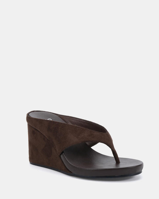 Image of Heels. Productname: Yoasobi: Espresso Suede - Women's High Fashion in Espresso Suede colour by brand - Novo