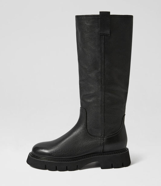 Image of Shoes. Productname: Krever Black Leather Flat Shoes in Black colour by brand - MOLLINI