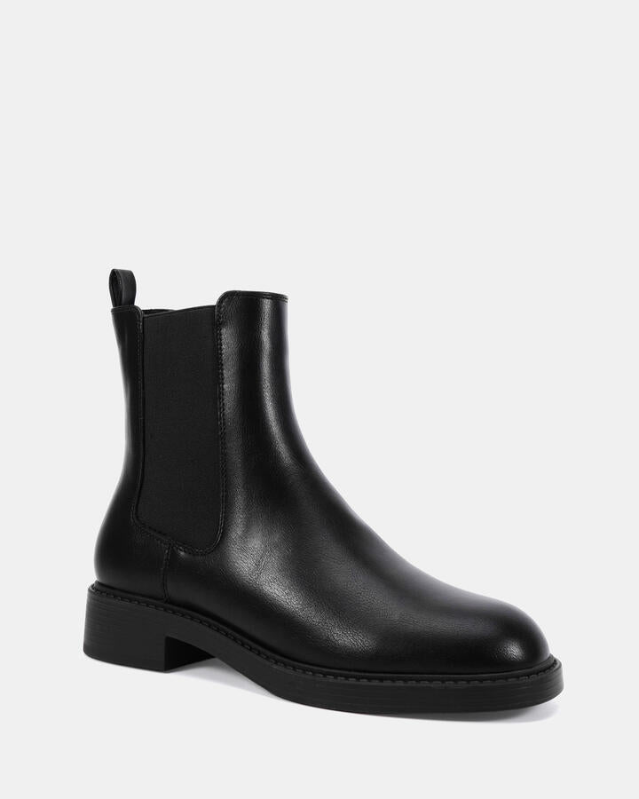Image of Boots. Productname: Donald: Black - Women's Boot Low-mid Heel in Black colour by brand - Novo