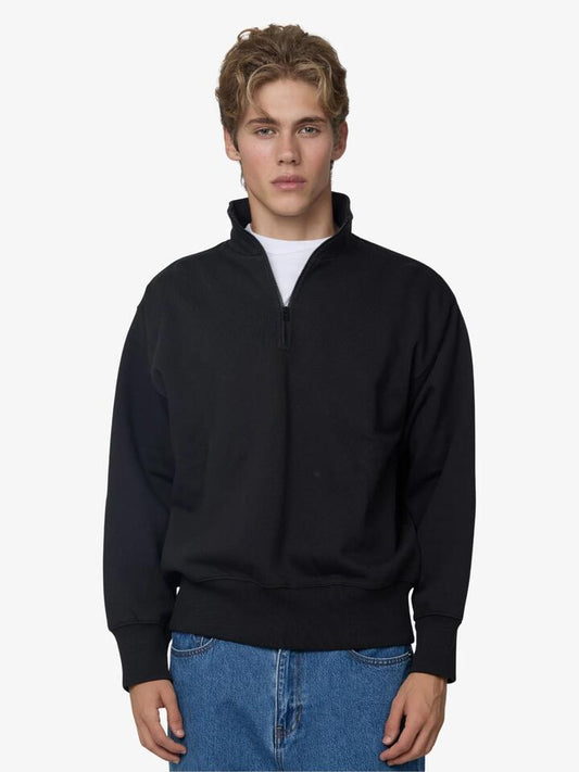 Image of Others. Productname: Article One Marvin Quarter Zip in Washedblack colour by brand - Article One