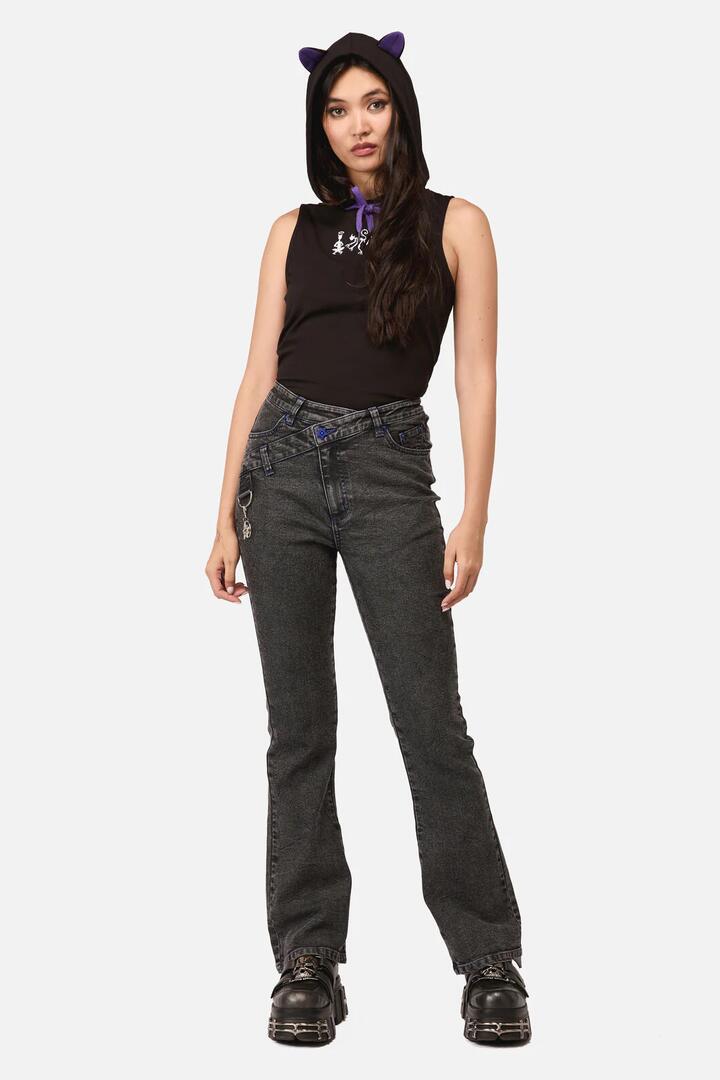 Image of Charms. Productname: Whirl Denim V-Waist Charm Jean in Grey colour by brand - Dangerfield