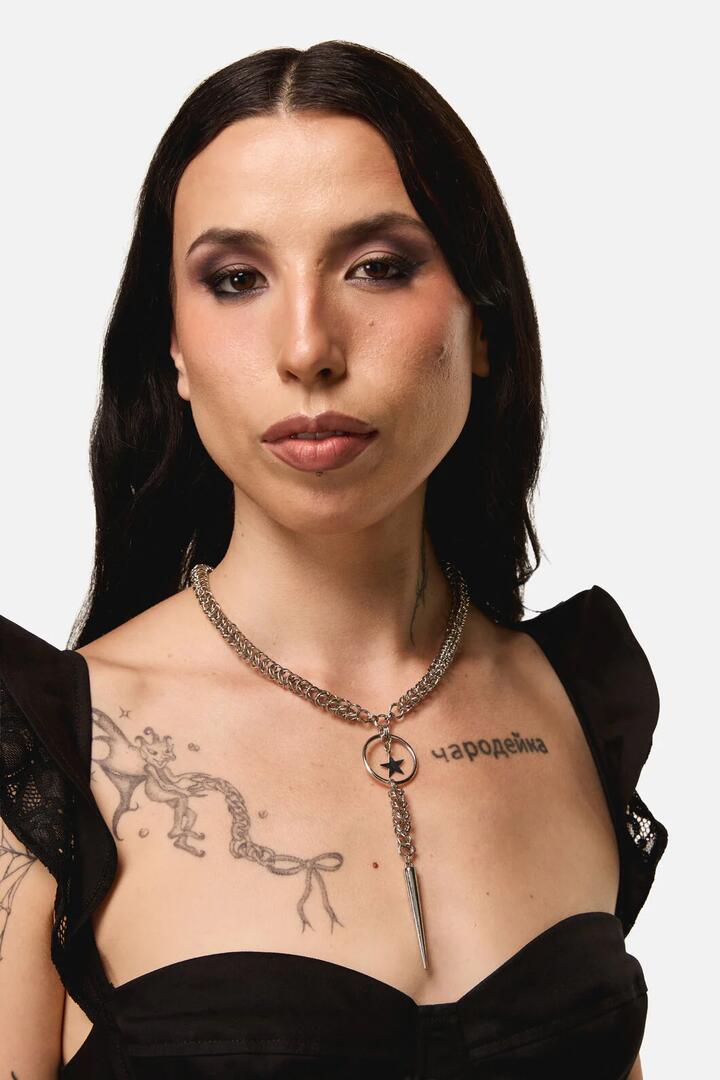 Image of Jewelry. Productname: Chainmail Drop Choker in Silver colour by brand - Dangerfield