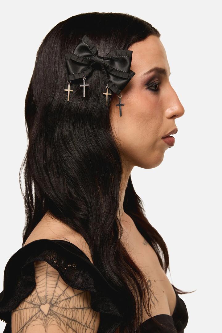Image of Slippers. Productname: Bow Cross Slide Hair Clip in Black colour by brand - Dangerfield