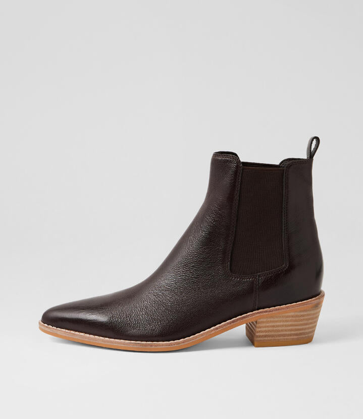 Image of Boots. Productname: Diskel Choc Leather Chelsea Boots in Choc colour by brand - MIDAS