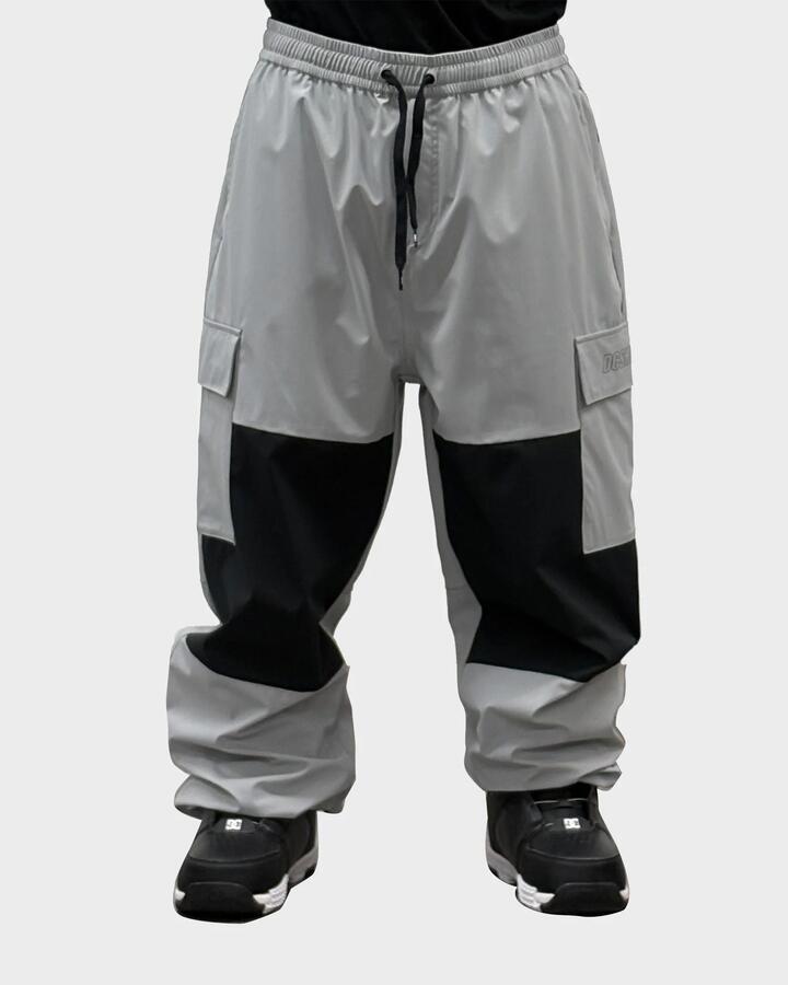 Image of Shoes. Productname: DC Shoes Mens 25 Dc Cargo Snow Pants Grey - in Grey colour by brand - DC Shoes