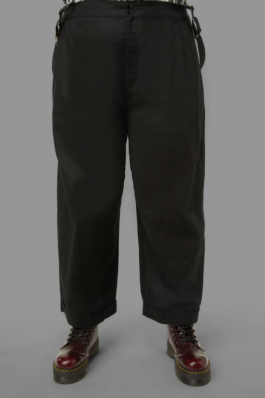 Image of a model wearing Pants. Productname: Curve Shooting Star Pant in Black colour by brand - Black Friday