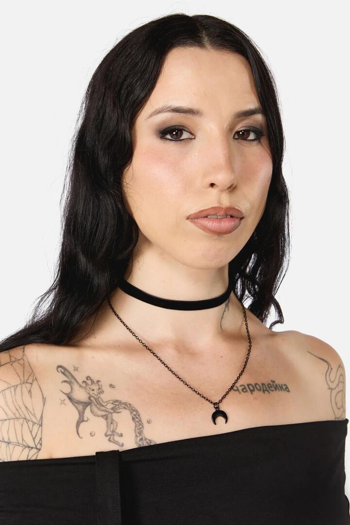 Image of Jewelry. Productname: Velvet Moon Chain Choker in Black colour by brand - Dangerfield