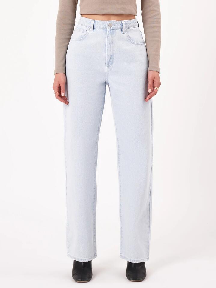 Image of Jeans. Productname: Abrand Carrie Jeans Iris in Bleached Vintage Blue colour by brand - Abrand