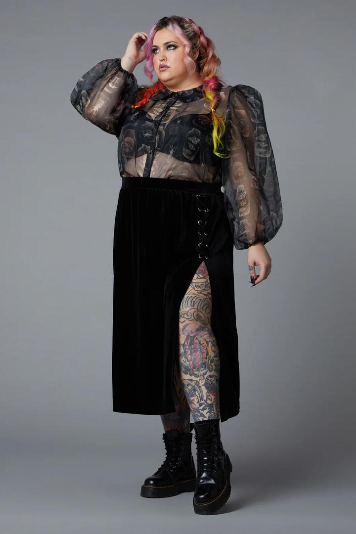 Image of a model wearing Skirts. Productname: Curve Sallie Skirt in Black colour by brand - Black Friday