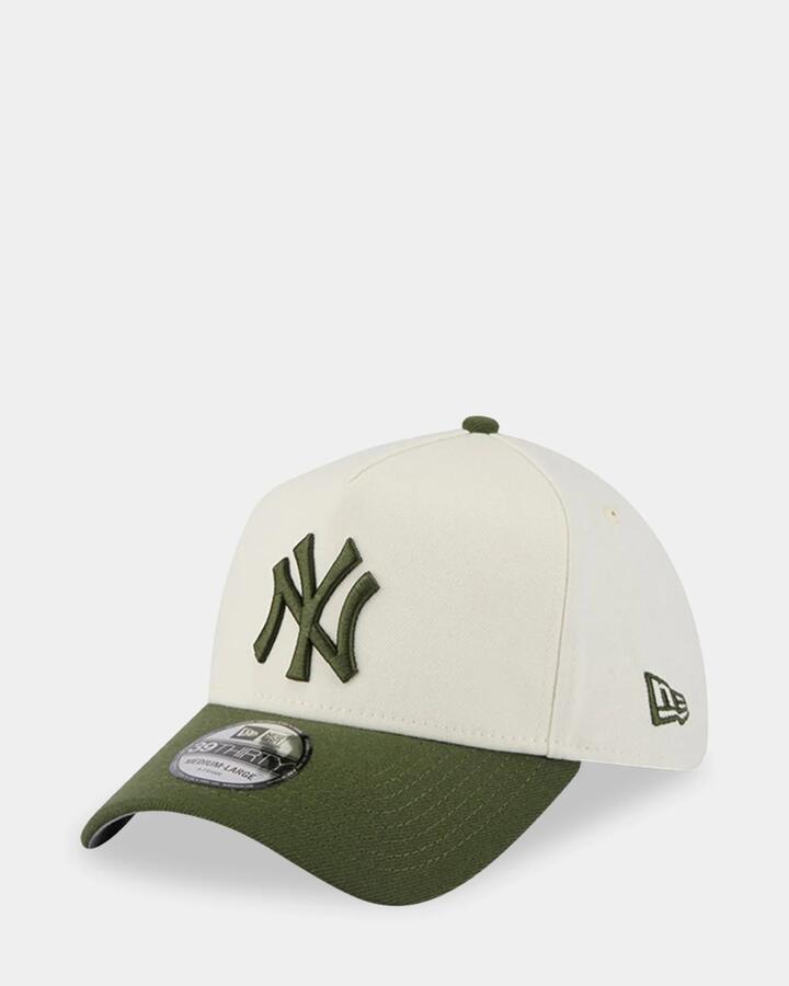 Image of Hats. Product name - New Era 39Thirty New York Yankees Cap Dark Green in Dark Green colour by brand - New Era