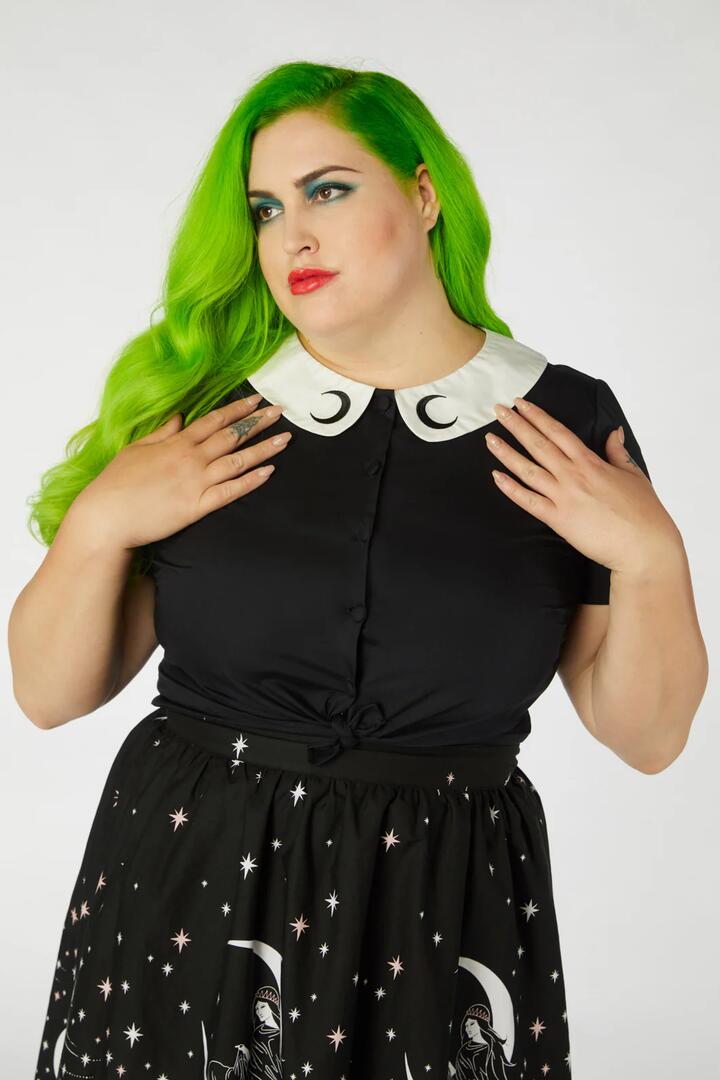 Image of Blouses. Productname: Moon Child Blouse Curve in Black colour by brand - Black Friday