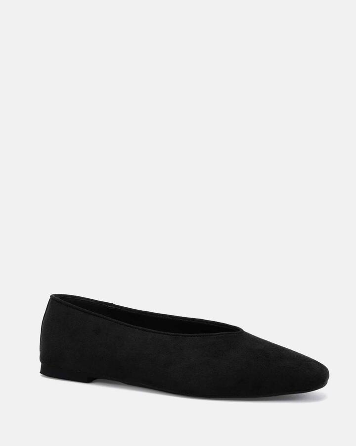 Image of Flats. Product name - Chander Black Suede Vegan Flats in Black colour by brand - Novo