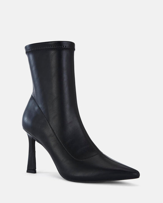Image of Boots. Product name - Kroc Black Vegan Boots in Black colour by brand - Novo