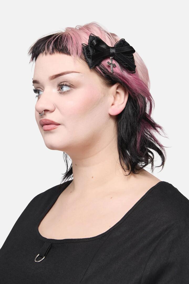 Image of Slippers. Productname: Cross Bow Slide Hair Clip Set in Black colour by brand - Dangerfield