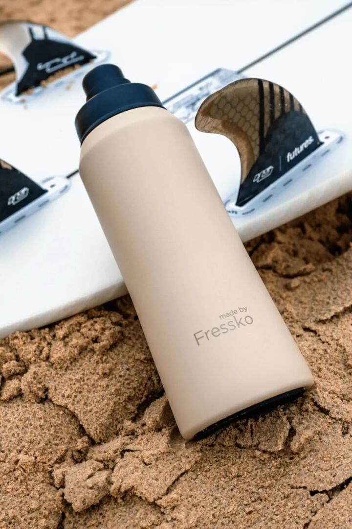 Image of Water Bottles. Product name - Core SS Oat 1Ltr Drink Bottle in Oat colour by brand - Fressko