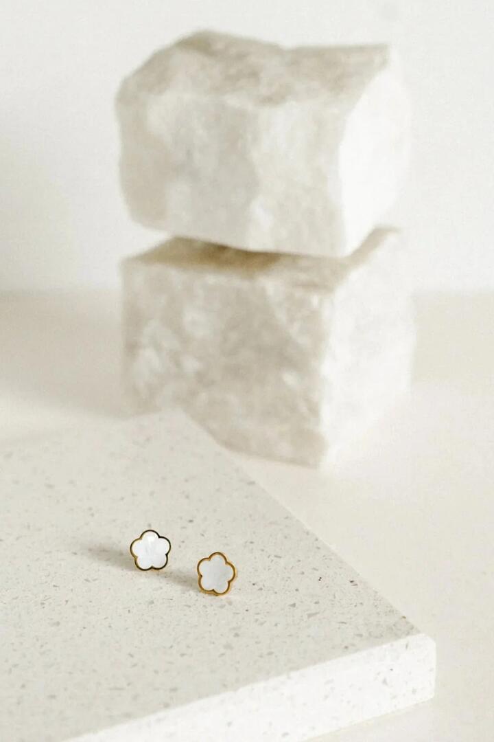 Image of Jewelry. Product name - Poppy White Gold Plated Stud Earring in White colour by brand - Castel + Co