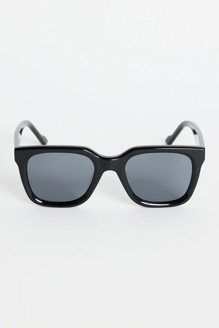 Image of Sunglasses. Product name - Napoli Black Rounded Sunglasses in Black colour by brand - RE:UNION Label