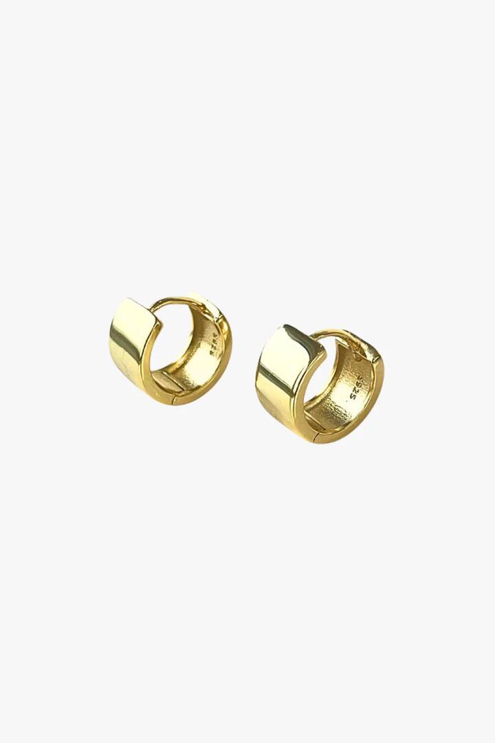 Image of Jewelry. Product name - Cuff Gold Earrings in Gold colour by brand - Lindi Kingi