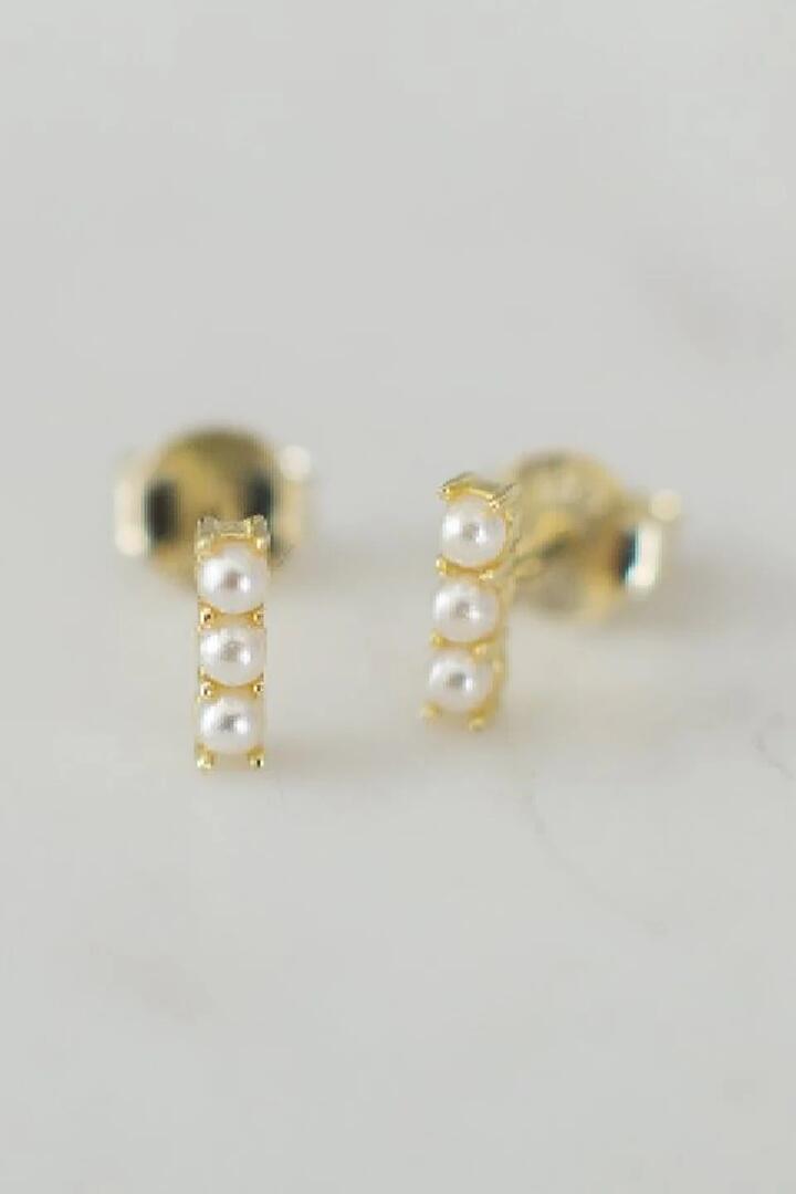 Image of Jewelry. Product name - Pearl Bar Stud Earrings Gold in Gold colour by brand - Sophie