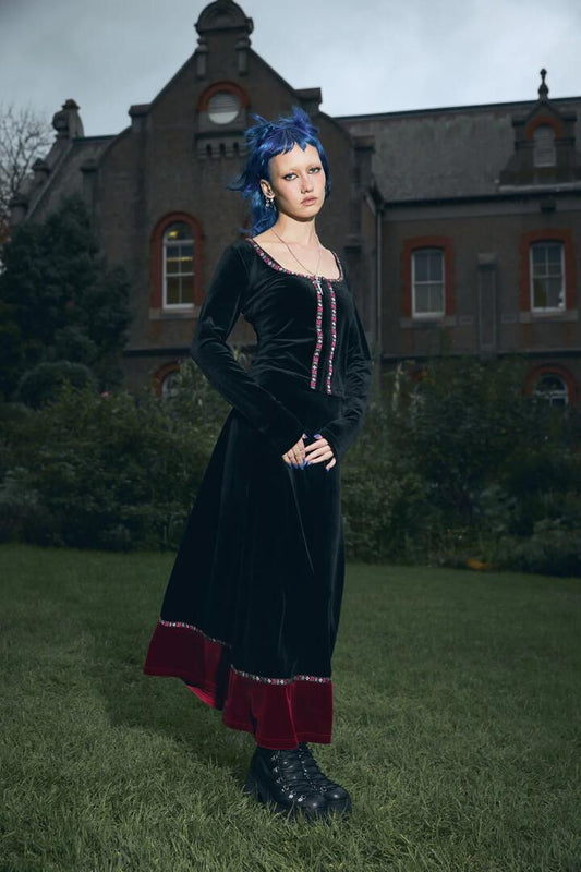 Image of a model wearing Skirts. Productname: Squire Goth Velour Midi Skirt in Black colour by brand - Black Friday